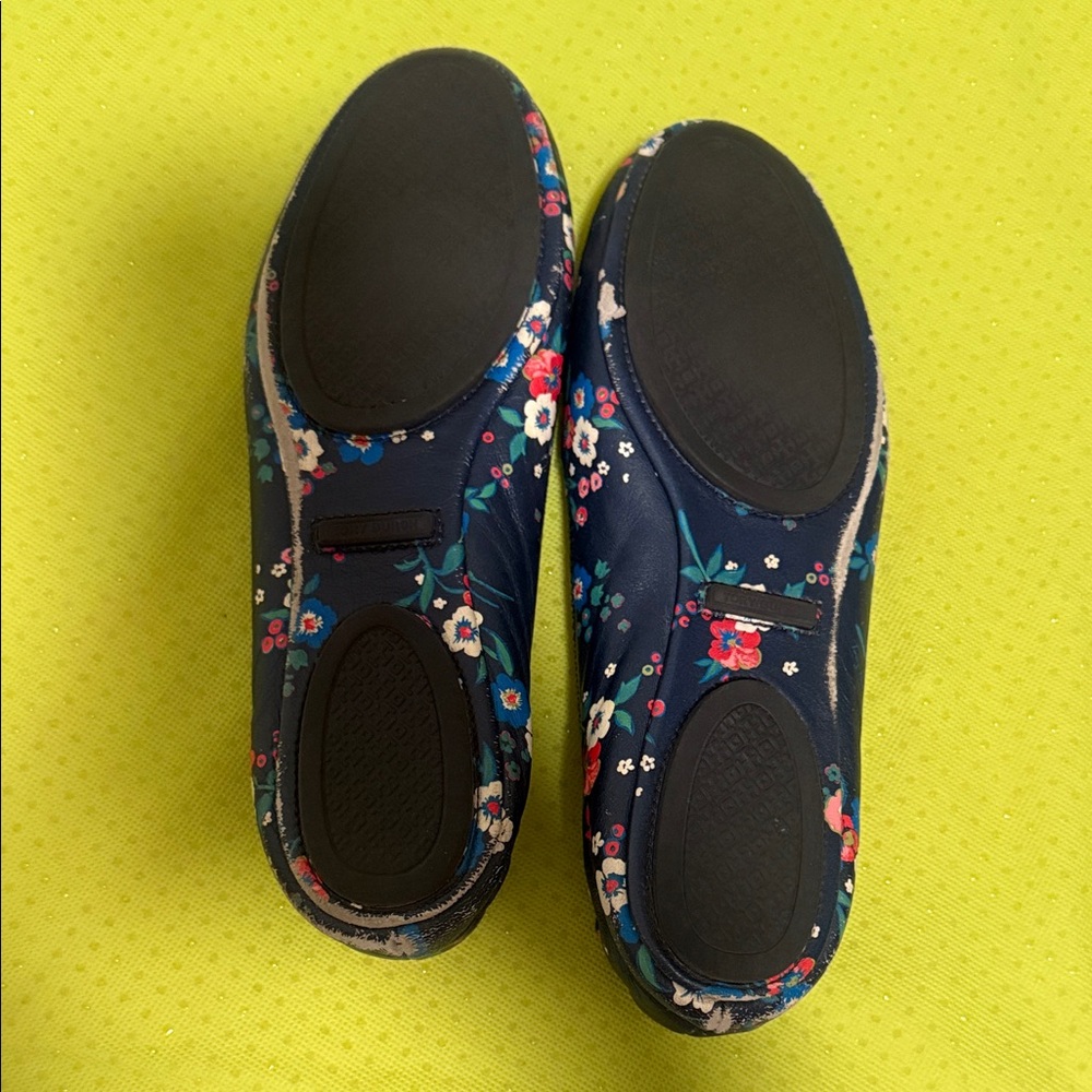 Tory Burch Navy Floral Flats - Picture 2 of 4